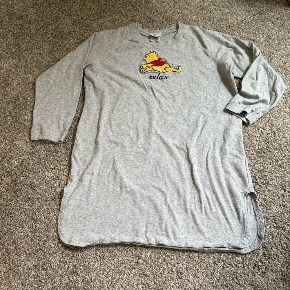 Disney Pooh “relax” Long Sleeve Sleep Tee medium